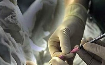 试管打破卵针后注意事项，国内试管助孕费用